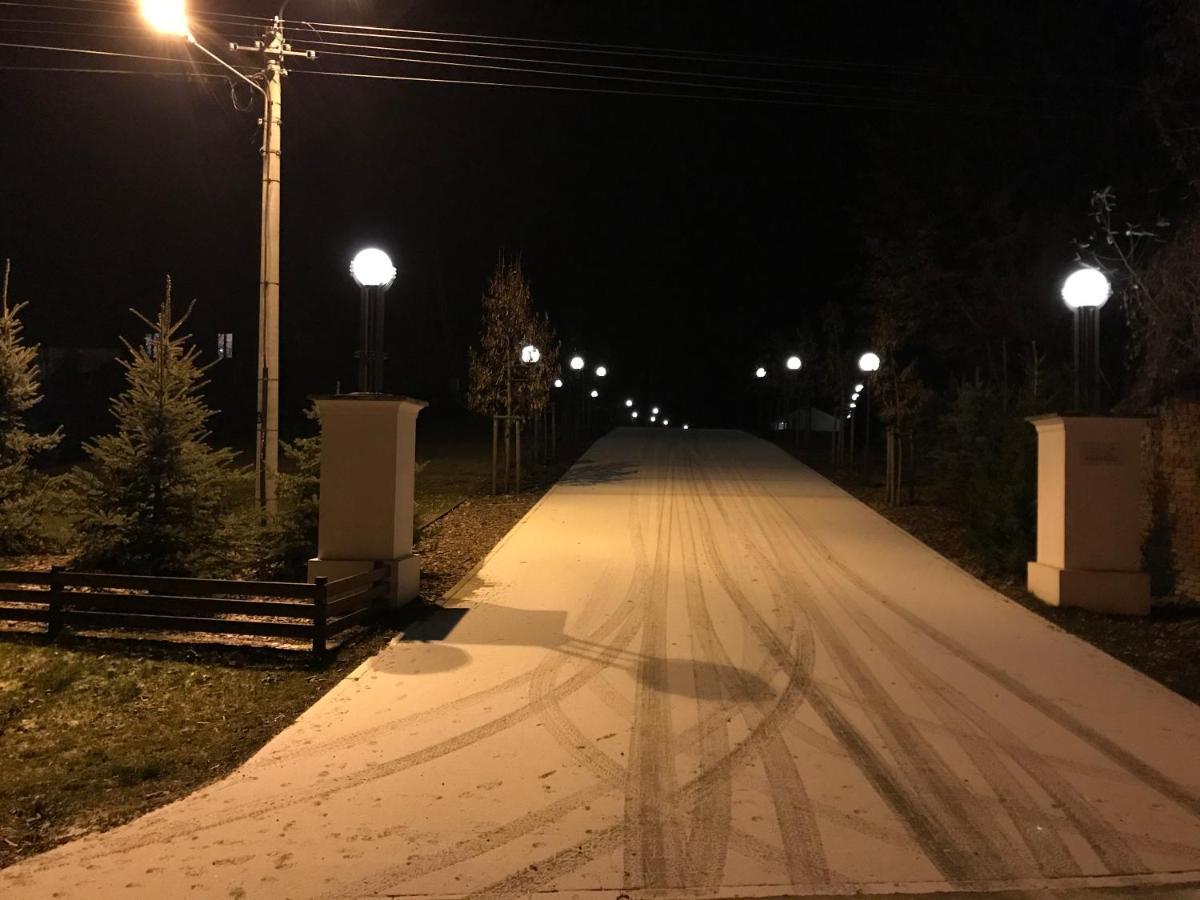 Gosciniec Krepa Hotell Lipsko Eksteriør bilde